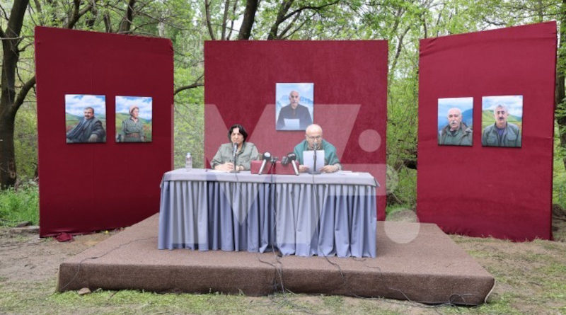 Leadership del movimento: la legge deve tutelare Abdullah Öcalan e l’intero movimento Leadership del movimento: la legge deve tutelare Abdullah Öcalan e l’intero movimento